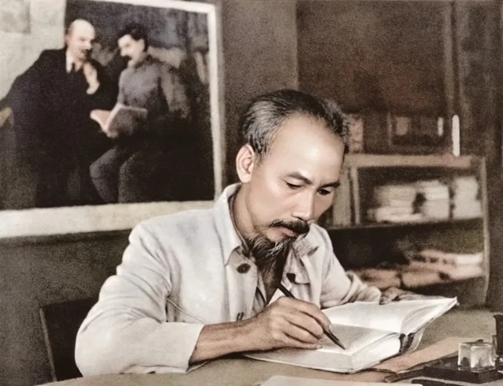 Từ tư tưởng Hồ Chí Minh về chống tham nhũng, lãng phí đến sự vận dụng của Đảng - 1