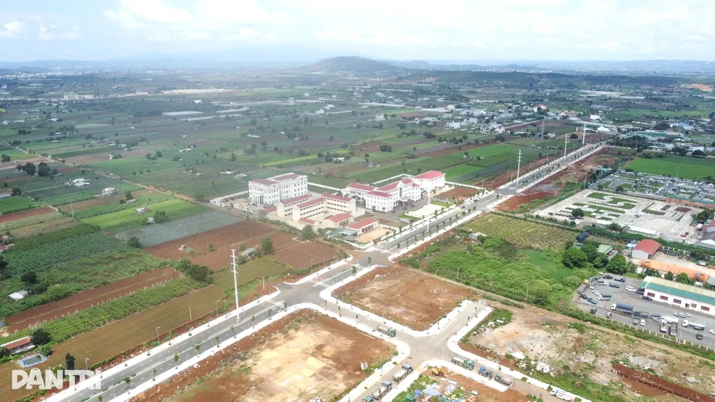 L&acirc;m Đồng quy hoạch Đ&agrave; Lạt th&agrave;nh v&ugrave;ng du lịch nghỉ dưỡng tầm quốc tế - 4