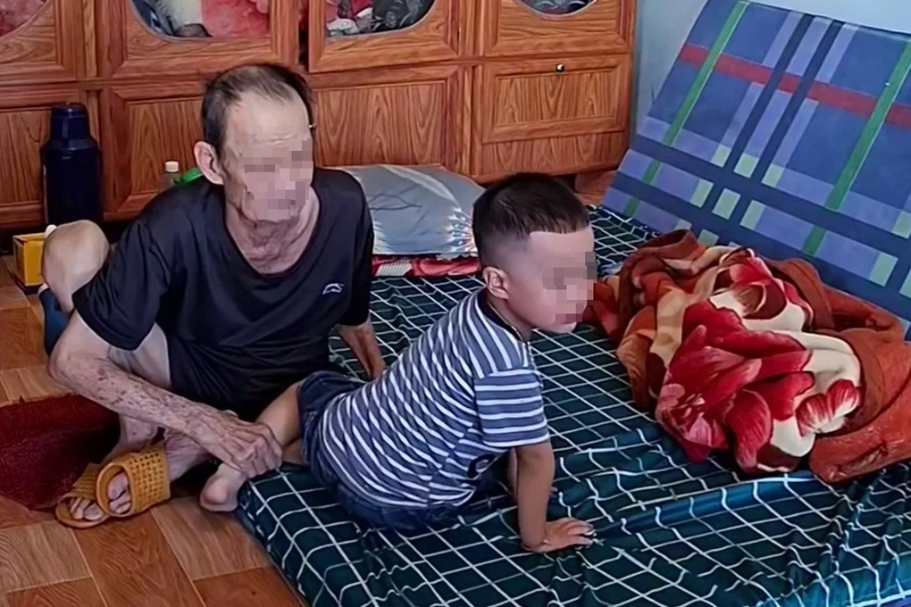 Mẹ tố cáo con trai bị bạo hành khi sống cùng ông bà nội - 1