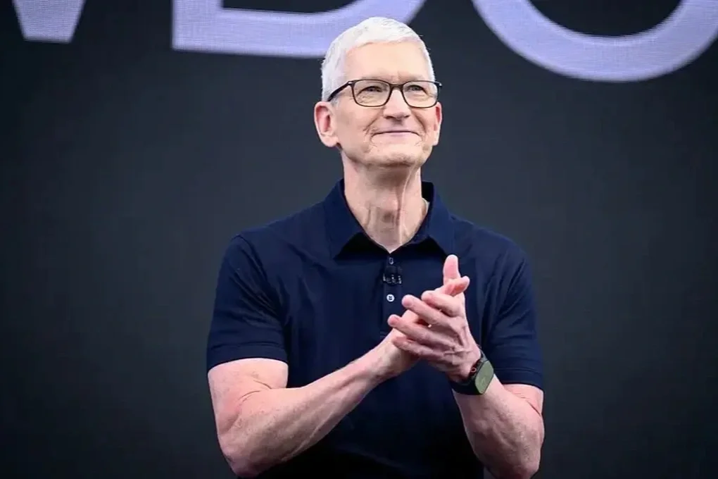CEO Tim Cook: Apple sẽ tăng giá sản phẩm do khủng hoảng chip nhớ - 1
