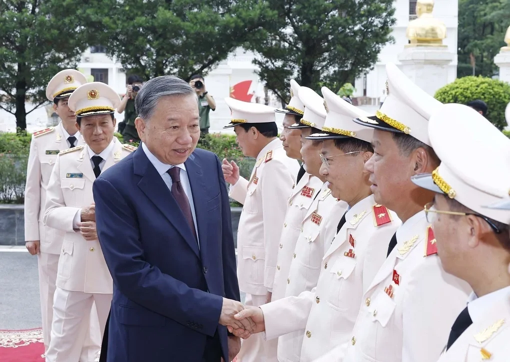 “Ứng dụng mạnh mẽ khoa học công nghệ trong bảo vệ an ninh quốc gia” - 2