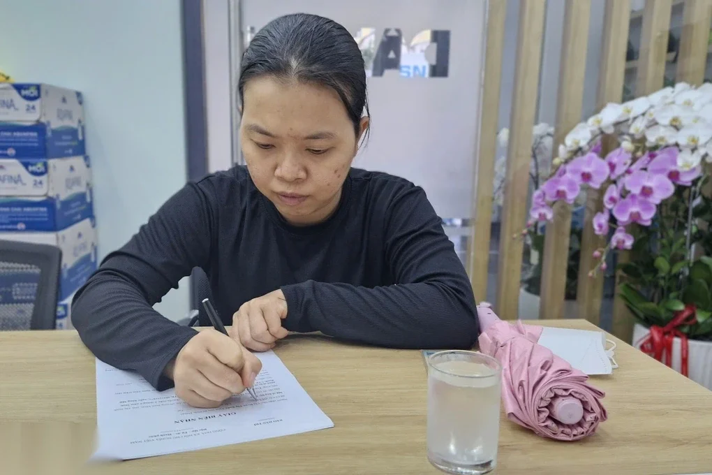 Bạn đọc Dân trí giúp bé trai bị u nguyên bào võng mạc hơn 369 triệu đồng - 2