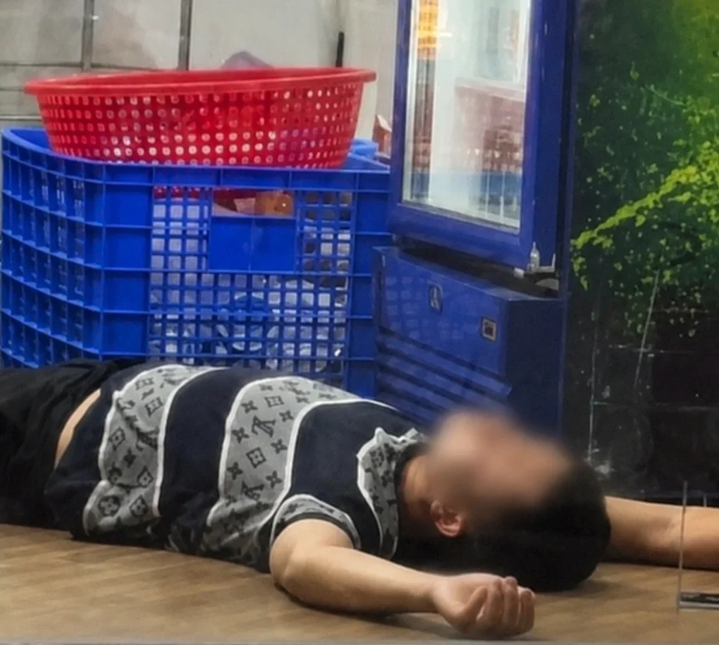 Vụ chàng trai bị bạn bỏ lại với hoá đơn 16 triệu: Cô gái đã chuyển 8 triệu - 1