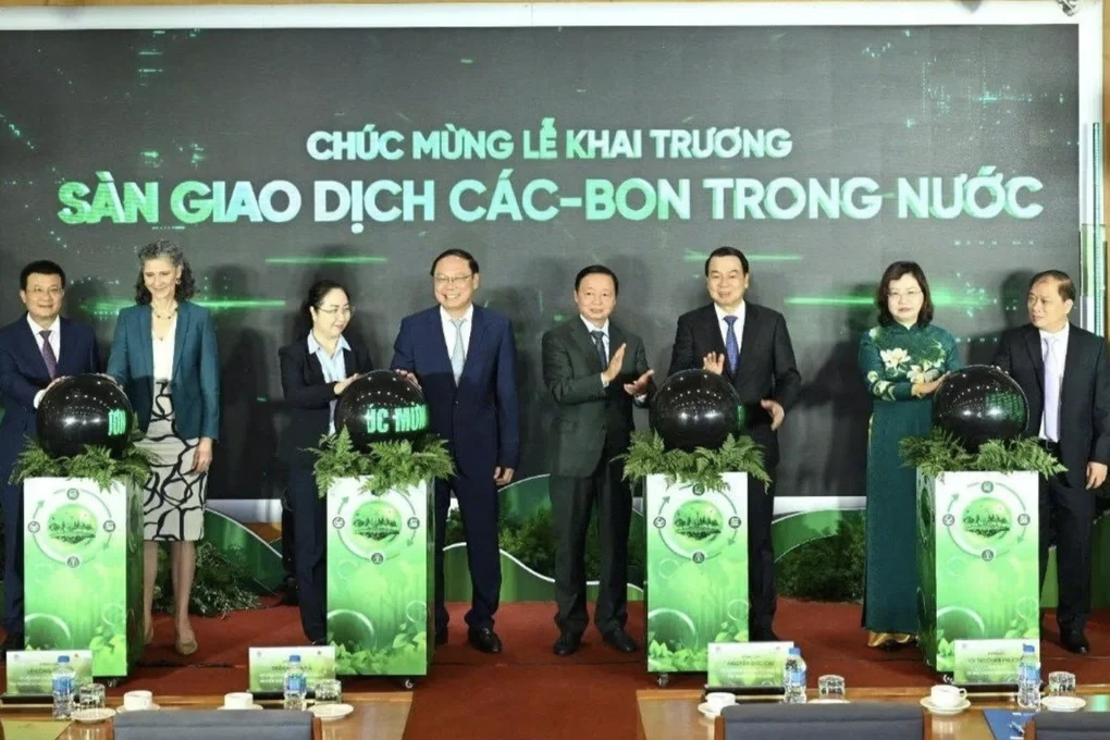 Phiên đầu tiên của sàn carbon Việt Nam: Giá mua, bán ra sao? - 1