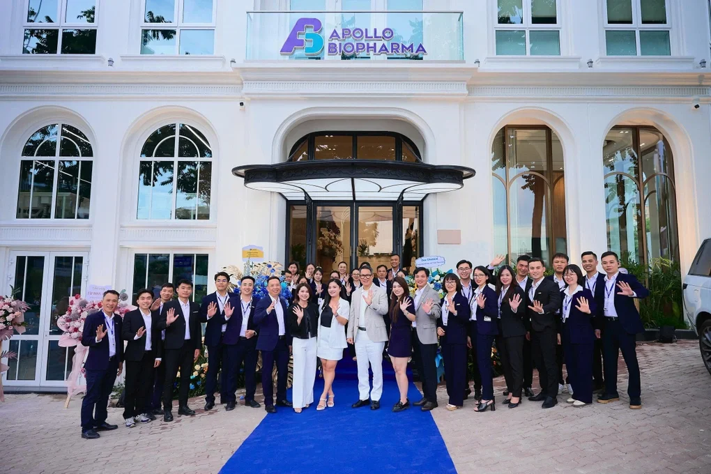 Apollo Group và dấu mốc tái cấu trúc sau hơn hai thập kỷ - 3