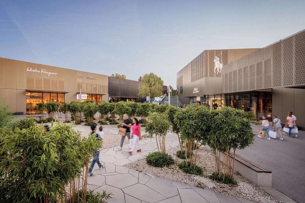 Tổ hợp Outletcity Metzingen tại Đức. Ảnh: Tripadvisor