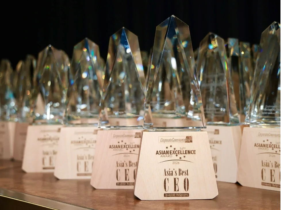 Giải thưởng VinFast nhận được tại Asian Excellence Awards 2026. Ảnh: VinFast