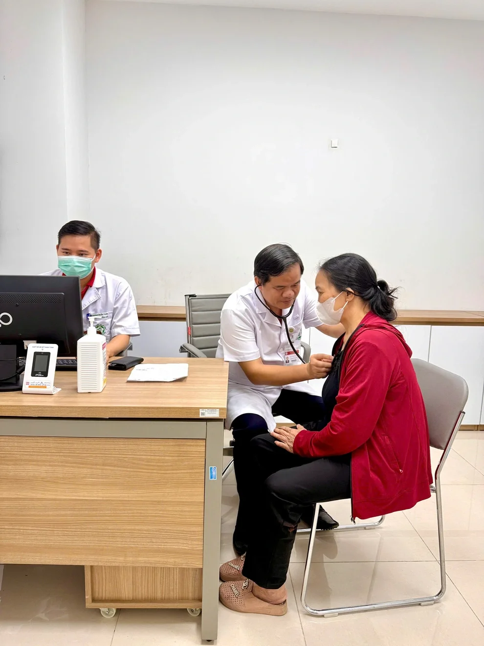 Khởi đầu bằng sự tri ân, lan tỏa trách nhiệm vì sức khỏe nhân dân - 1