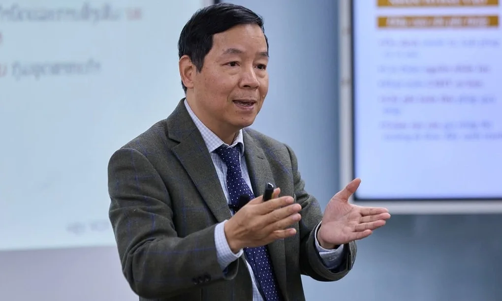 TS Vũ Thành Tự Anh, Giảng viên cao cấp, Trường Chính sách công và Quản lý Fulbright. Ảnh: FUV