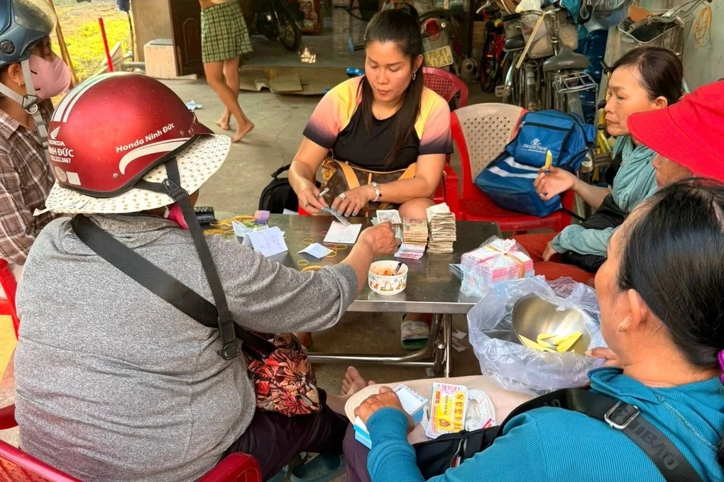 Vùng đất hút vé số độc đắc - 2