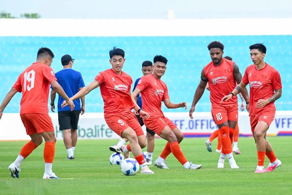Đội tuyển Việt Nam tập luyện tại sân Thái Nguyên ngày 17/7/2026. Ảnh: Giang Huy