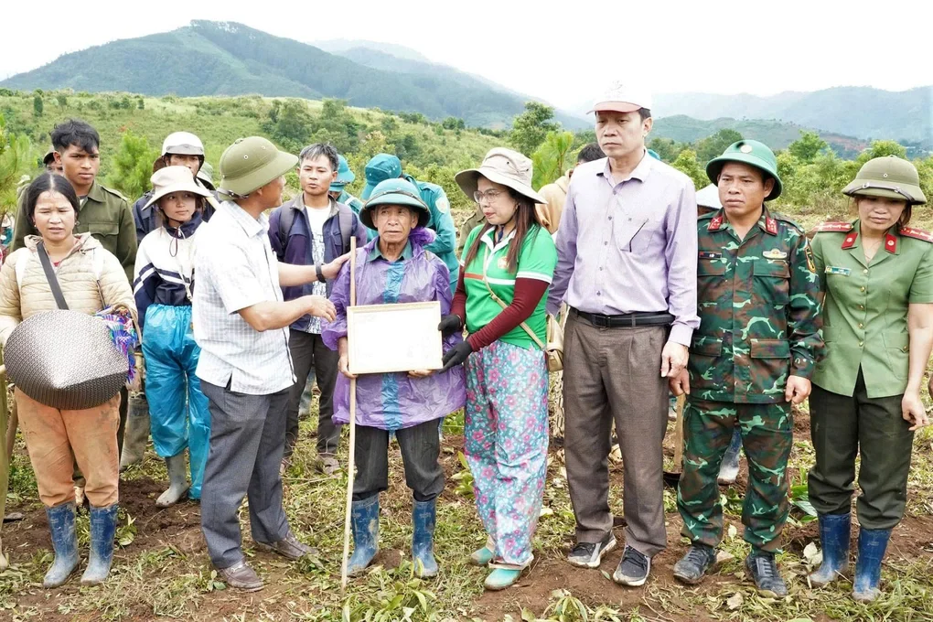 45 phiếu nguyện ước của Mẹ Việt Nam Anh hùng và gia đình chính sách - 3