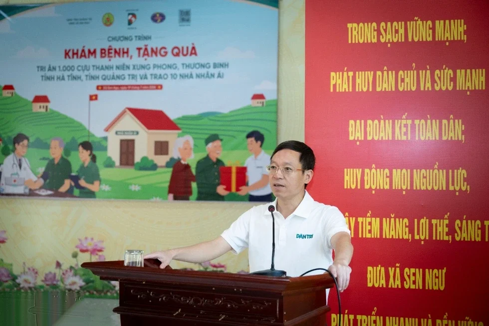 Những người hùng lao vào mưa bom sau lễ truy điệu sống viết nên hòa bình - 4