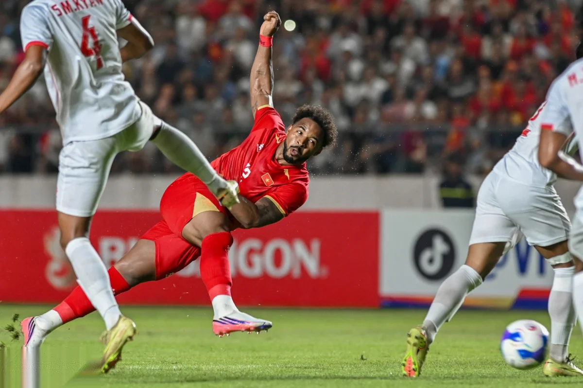 Xuân Son khai hỏa, tuyển Việt Nam giành chiến thắng 4-0 trước Myanmar - 4