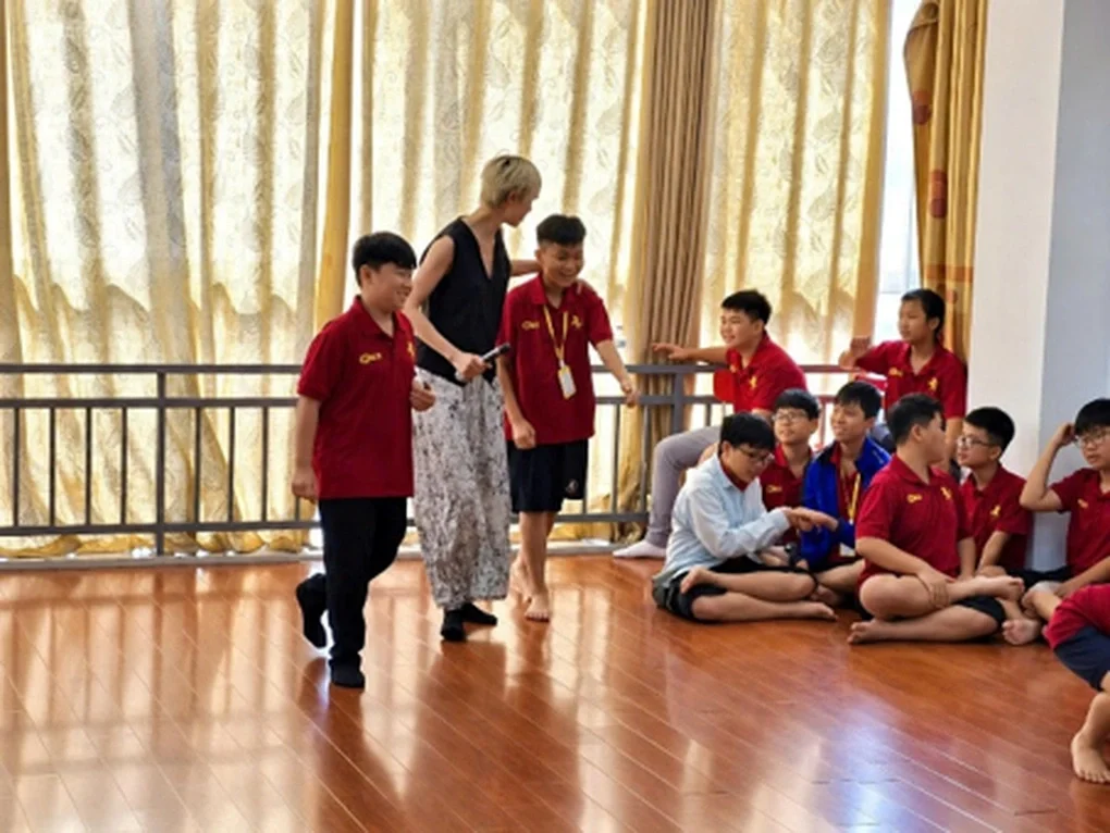 Hơn cả trại hè tiếng Anh, RES giúp trẻ đánh thức khát vọng - 4