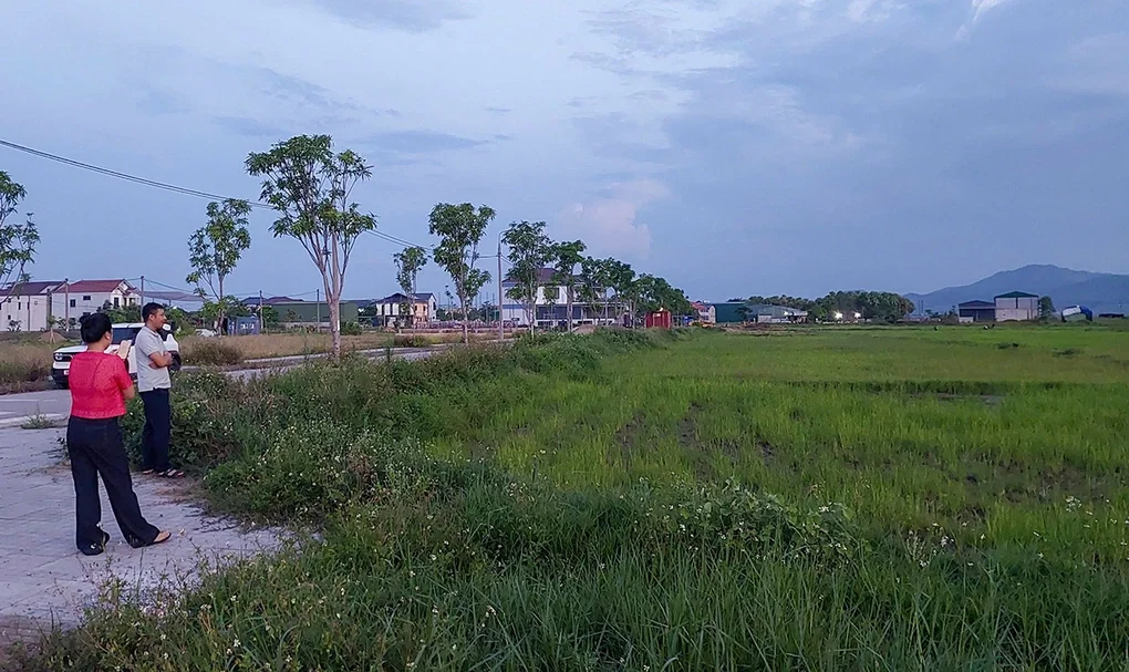 Khu đất đấu giá thuộc vùng Lối Vại, thôn Thạch Vĩnh, xã Toàn Lưu. Ảnh: Hùng Lê