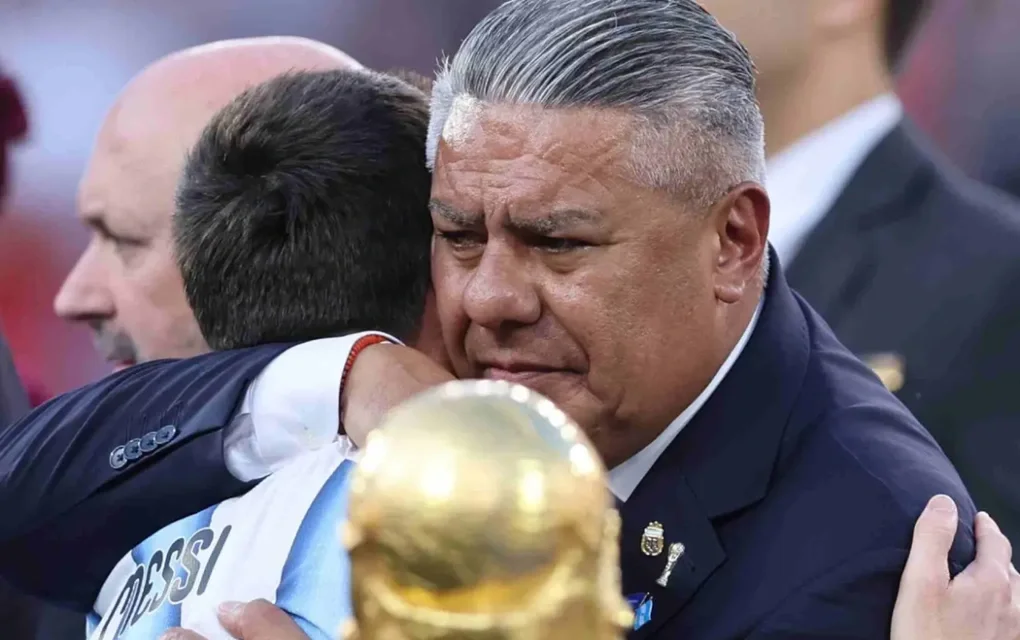 Chủ tịch LĐBĐ Argentina lên tiếng về thuyết âm mưu sau chung kết World Cup - 1