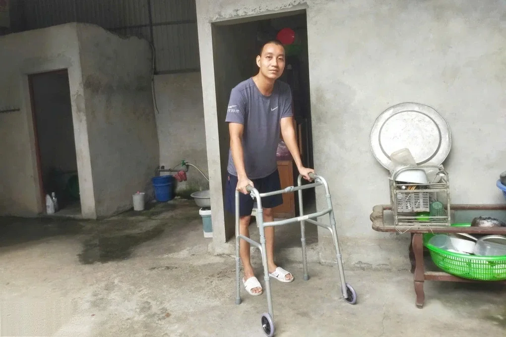 Người cha 2 con hạnh phúc trở về mái ấm sau tai nạn nghiêm trọng - 3
