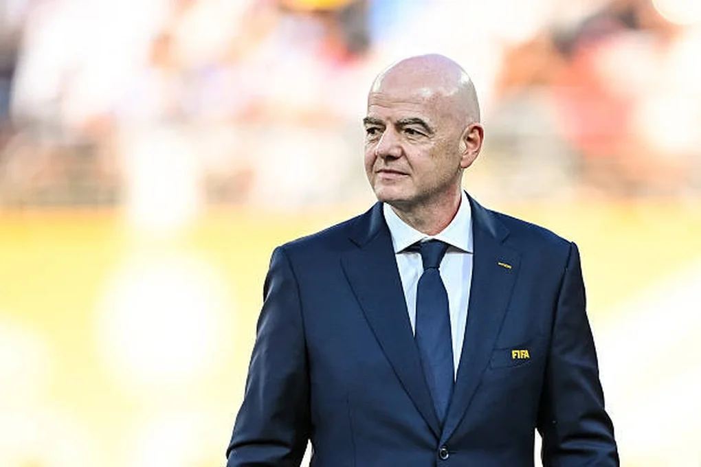 Chủ tịch FIFA bị chỉ trích vì bức thư chúc mừng đội tuyển Argentina - 3