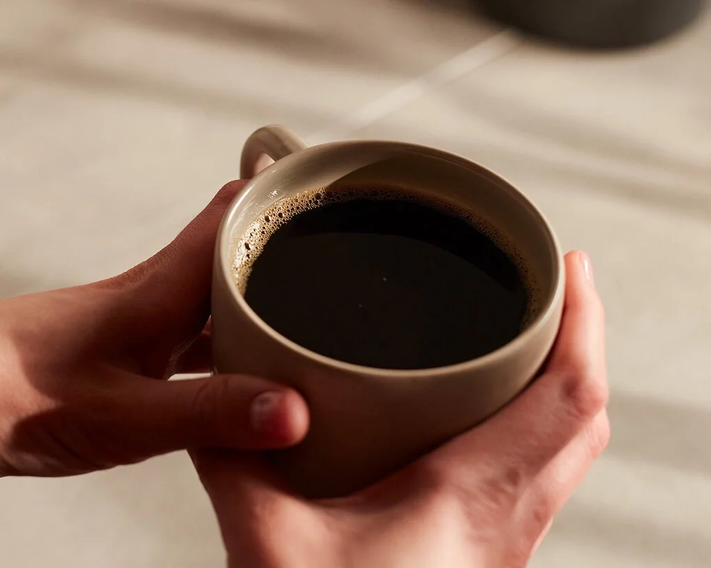 Một ly cà phê đen. Ảnh: Folgers