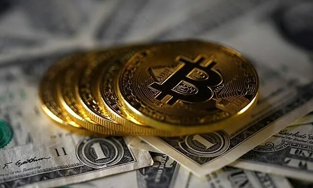 Doanh nghiệp mua Bitcoin ngày một thưa dần