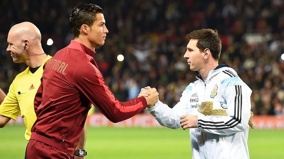 Hâm mộ Messi hay Ronaldo — điều đó nói lên điều gì về bạn?