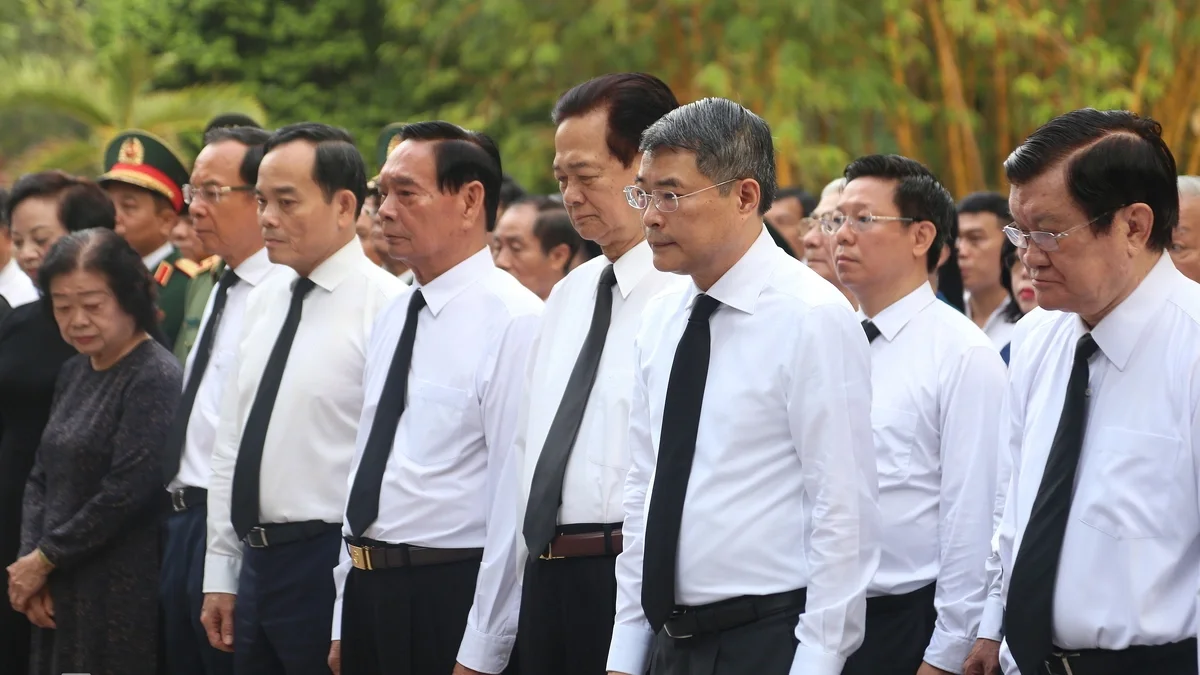 Thủ tướng tham dự lễ khởi động công tác tìm kiếm, quy tập hài cốt liệt sĩ tại công viên Lê Thị Riêng