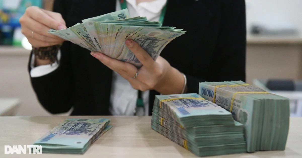 Kỳ hạn nửa năm ghi nhận mức lãi suất tiền gửi chạm mốc 8%/năm
