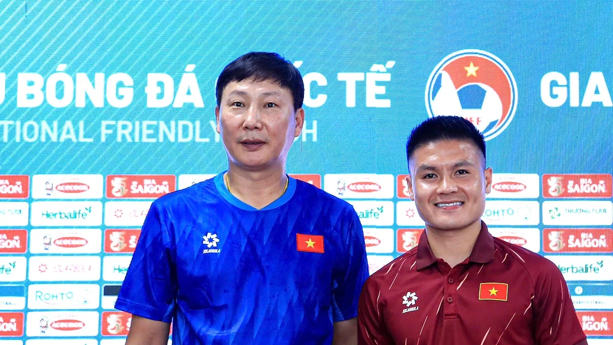 Chiêm ngưỡng ngày hội bóng đá lớn nhất hành tinh năm 2026, chiến lược gia Kim Sang-sik khao khát tuyển Việt Nam có vé tham gia
