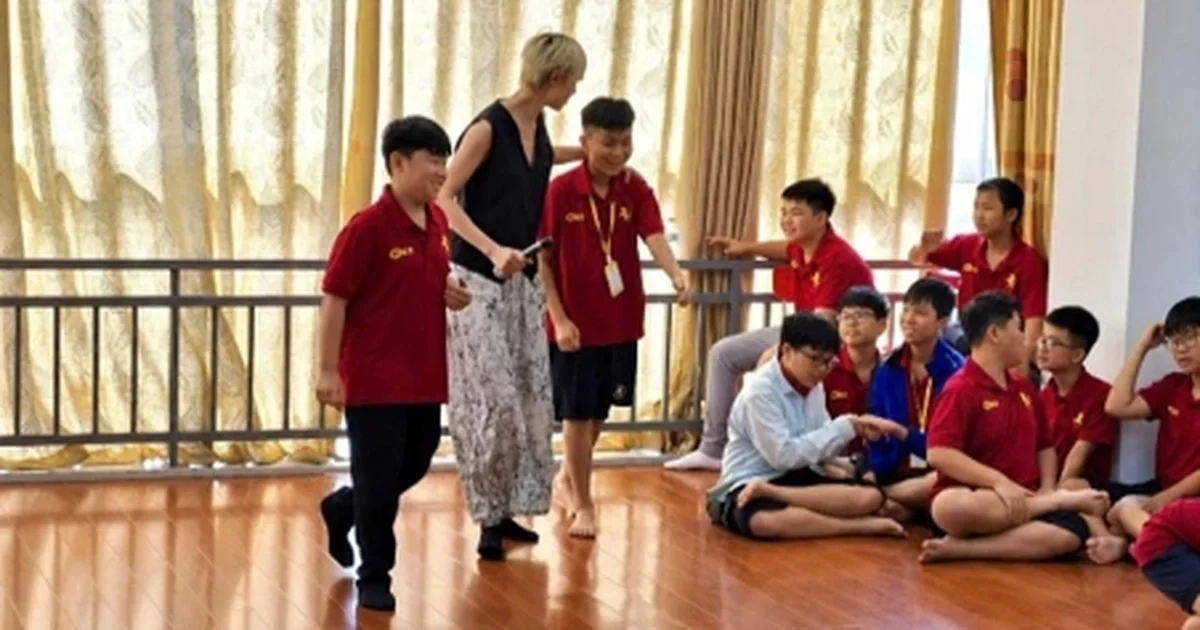 Trại hè RES: Khơi dậy ước mơ và khát vọng cho thế hệ trẻ vượt xa một khóa học ngoại ngữ